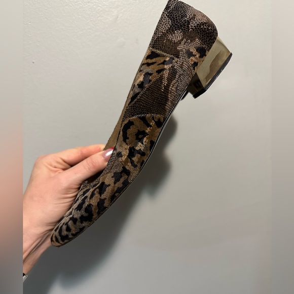 Stuart Weitzman animal print slip on shoes with gold detail heels 1.5” size 10 - Picture 10 of 13